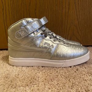 FILA KJ7 Sneakers Silver NEW